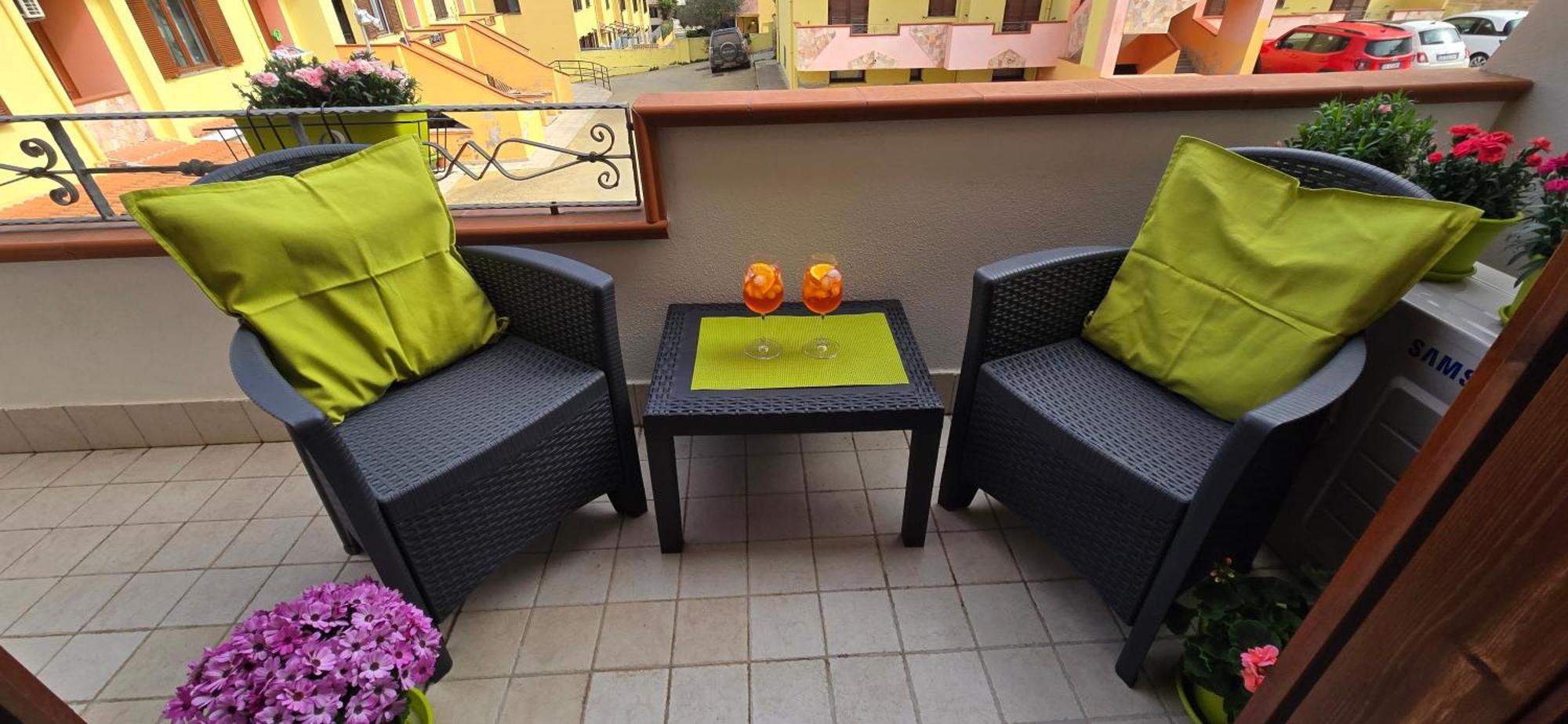 Apartamento Casa Rosy - Stanza Privata Con Bagno Esclusivo E Parcheggio Gratuito Porto Torres Exterior foto